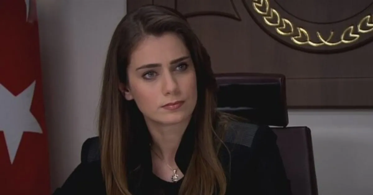 kurtlar vadisi pusu da savci leyla