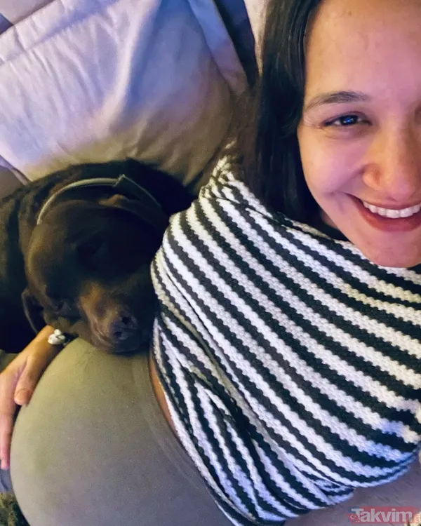 Ünlü çiftin fanları, ikiliyi photoshop yardımıyla bir doğumhane fotoğrafına şopladı ve "Şimdilik shoplu fotoğraf atalım, gerçekleri gelene kadar" ifadelerini...