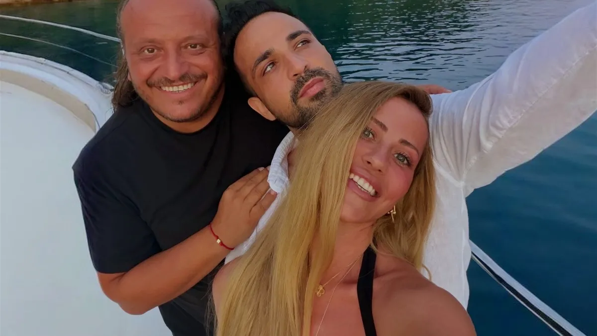 derya-ulug-bikinili-pozlariyla-yaza-veda-edemedi-demet-akalindan-olay-yanit-1791712782452.jpg Fit fiziğiyle ezber bozdu! Derya Uluğ bikinili pozlarıyla yaza veda edemedi: Demet Akalın ve nişanlısı Asil Gök kayıtsız kalamadı-4