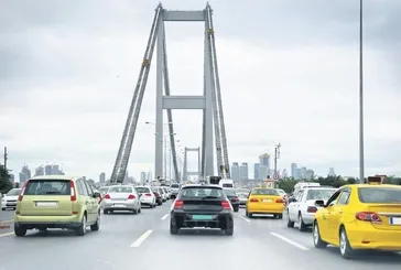 Trafikte 105 saat kaybettik! İstanbul trafik sıkışıklık seviyesiyle Avrupa'da birinci oldu