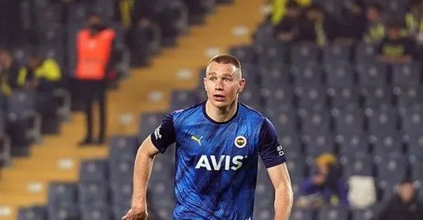 Fenerbahçe’nin ’duvarı’ Attila Szalai Premier Lig devine gidiyor! Macaristan Teknik Direktörü Marco Rossi bombayı patlattı