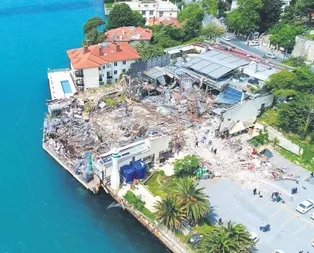 Reina locası yıkıldı