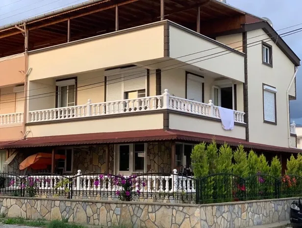 Erkan Petekkaya'nın acı günü! Annesi Şerife Petekkaya son yolculuğuna uğurlandı-4