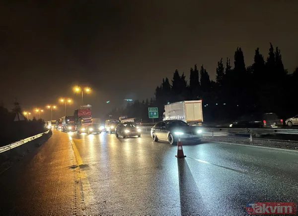 TEM Otoyolu Kocaeli geçişinde sollama faciası! TIR, hafif ticari araçla çarpıştı: 1 yaralı - 8