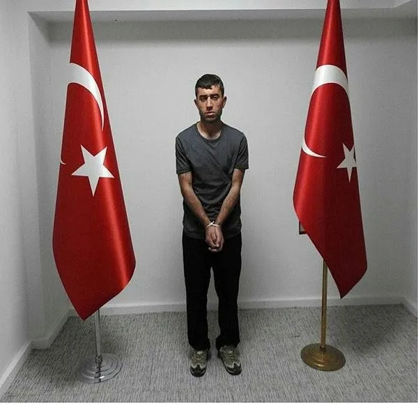 mitten-sincarda-operasyon-pkknin-sozde-suikast-komutani-burhan-picak-turkiyeye-getirildi-1666334359463.jpeg