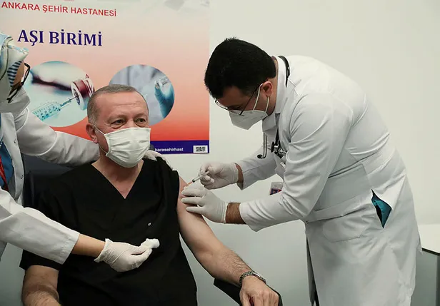 Türkiye'de toplamda kaç kişi aşı oldu? Sağlık Bakanı Fahrettin Koca son sayıyı açıkladı-3