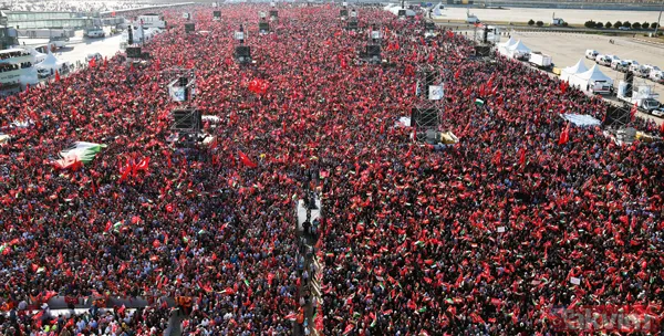 BÜYÜK FİLİSTİN MİTİNGİ! 7'den 70'e milyonlarca vatandaş Atatürk Havalimanı'na akın etti! - 2
