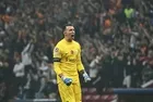 Galatasaray 1 numarasını buldu! Muslera ile ortak özellik