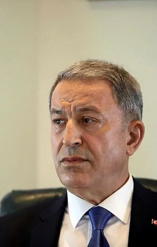 Bakan Akar’dan "Ukrayna'da bekleyen Koca Yusuf'lara" ilişkin açıklama: Şartlar müsait olduğu ilk anda uçaklarımızı getireceğiz