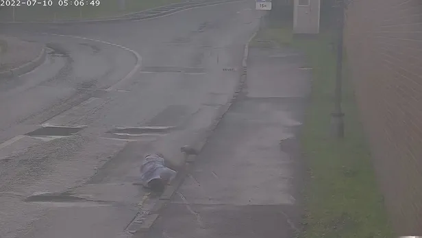 rusya-abdyi-fena-tiye-aldi-moskova-buyukelciliginde-calisan-abdli-diplomatin-sarhos-goruntulerini-paylasti-1661628883789.jpeg Rusya ABD'yi fena tiye aldı! Moskova büyükelçiliğinde çalışan ABD'li diplomatın sarhoş görüntüleri sosyal medyayı salladı-2