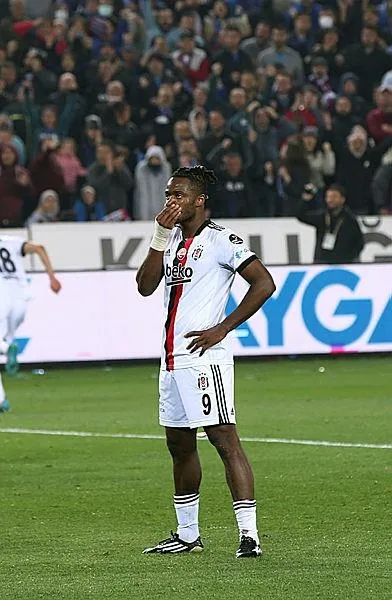 valerien-ismael-trabzonspor-macinin-ardindan-onemli-aciklamalarda-bulundu-1649027840626.jpeg Valerien Ismael Trabzonspor maçının ardından önemli açıklamalarda bulundu!-8