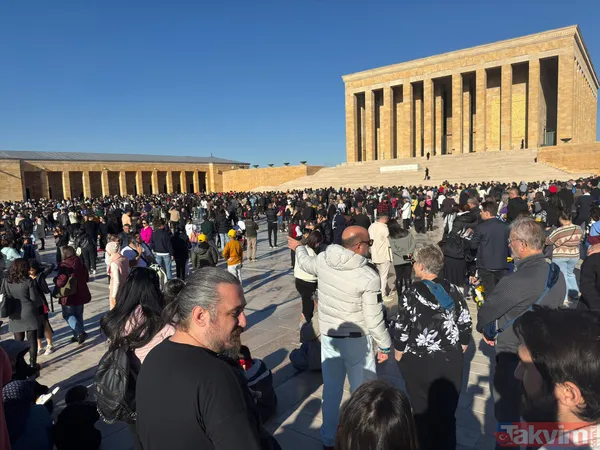 Mustafa Kemal Atatürk vefatının 86’ncı yıl dönümünde saygıyla anılıyor! | 81 ilde 9'u 5 geçe hayat durdu - 2