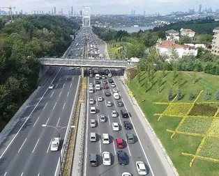 Köprü ve yollar para bastı