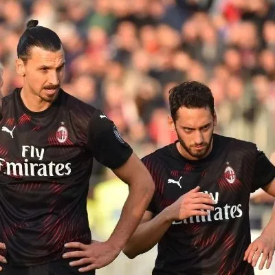 Zlatan Ibrahimovic'in Hakan Çalhanoğlu paylaşımı çok konuşuldu! Aralarından su sızmıyor-3