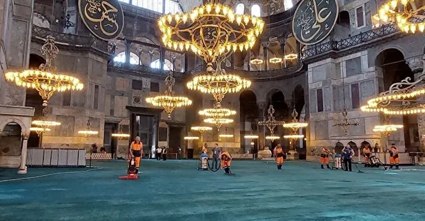 Ayasofya-i Kebir Cami-i Şerifi'nde ramazan hazırlığı!