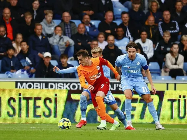 galatasaray-randers-ile-1-1-berabere-kaldi-mac-sonucu-1629400773371.jpeg