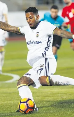 Lens: Uzun yıllar kalmak isterim