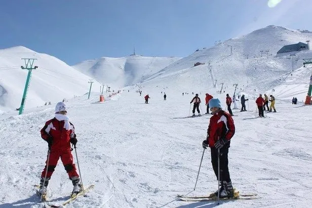ruslar-bu-kis-da-turkiyeye-akacak-1-milyon-turist-bekleniyor-1661579309893.jpeg Ruslar bu kış da Türkiye'ye akacak! 1 milyon turist bekleniyor-4