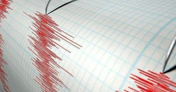 İzmirde korkutan deprem