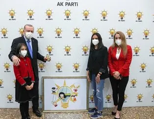 Erdoğan Simay’la parti logosu için buluştu