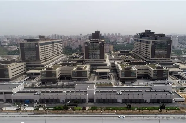Avrupa'nın en büyüğü oldu! Başakşehir Çam ve Sakura Hastanesi 25 farklı ülkeden gelen hastalara şifa dağıttı