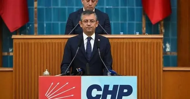 CHP'de kriz bitmiyor! İzmir'de ön seçim isyanı alevlendi! Özgür Özel'in ilk vazgeçtiği şey kendi sözü oldu
