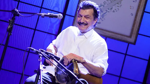 Burhan Öçal kimdir? Burhan Öçal kaç yaşında, kiminle evli?-3
