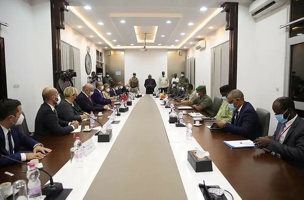 Dışişleri Bakanı Mevlüt Çavuşoğlu: Mali halkının yanında olacağız-2