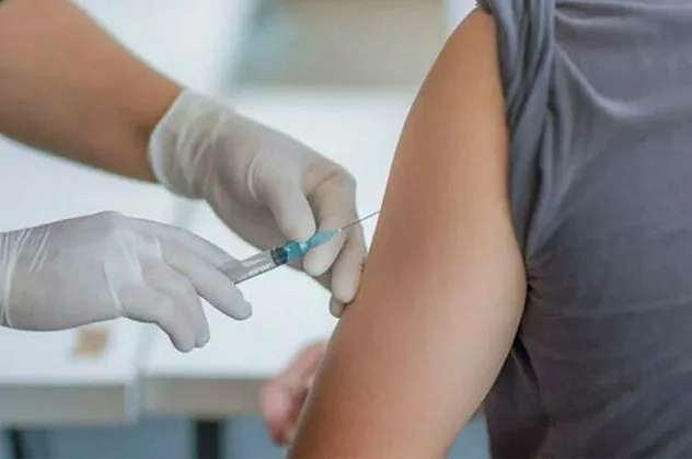 Sinovac aşısı Omicron'a karşı etkili mi? İşte merak edilen sorunun yanıtı