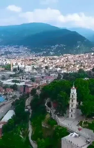 Alinur Aktaş'ın paylaşım rekorları kıran seçim şarkısı çok beğenildi