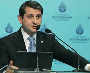 İYİ Partili İbrahim Özkan'dan Anıtkabir’de Erdoğan’a sevgi gösterisinde bulunan vatandaşlara hadsiz sözler!