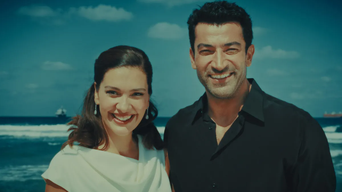 1788180165797.jpg Yeni yayın döneminde bomba gibi geliyorlar! atv yeni sezon tanıtım filminde yıldız isimler buluştu-3