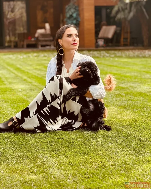 Şükran Ovalı 39 yaşını lüks villasının bahçesinden paylaştı! - 22