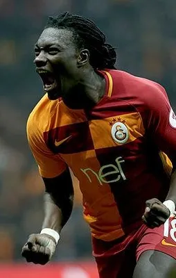 Gomis yıllık 8 milyon Euro'yu geri çevirdi