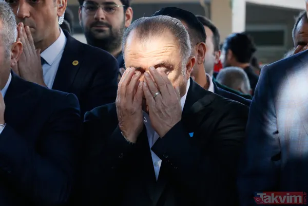 Fatih Terim'in acı günü! Annesi Nuriye Terim son yolculuğuna uğurlandı - 24