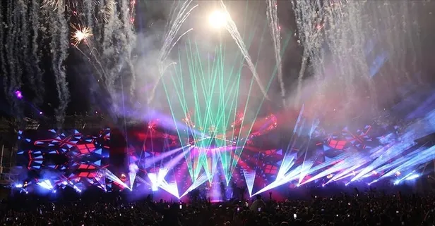 Futbolcuların ardından şarkıcılara da vergi denetimi gelmeli! Çarpıcı yorum: İncelenirse ülkede yeni bir finansal yapı kurulur