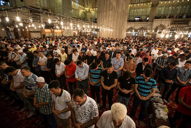 regaip-kandili-gecesi-neden-onemli-regaip-kandilinde-nasil-dua-edilir-neler-yapilir-2022-nihat-hatipoglu-regai-1643807542541.jpg Regaip Kandili'nde ne olmuştur? Regaip Kandili'nin İslam alemi için önemi nedir? Nihat Hatipoğlu Regaip Kandili duası!-5