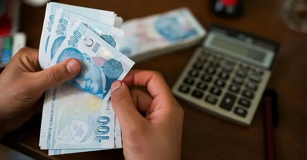 EYT’li nasıl borçlanma yapmalı? Borçlanma kimlere avantaj sağlıyor? Doğum ve askerlik borçlanmasında bunlara dikkat edin! 8 Eylül 1999 öncesi sigortalı olanlar…