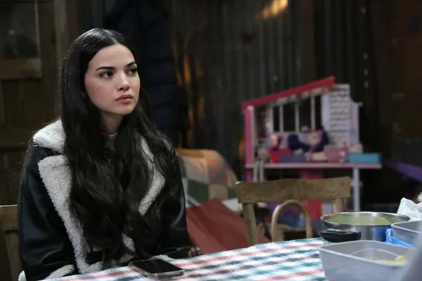 kardeslerim-71-bolum-2-fragmani-nefes-kesti-sengulun-yasadiklari-yurekleri-agza-getirdi-1670614608854.jpg Kardeşlerim 71. bölüm 2. fragmanı nefes kesti: Şengül’ün yaşadıkları yürekleri ağza getirdi!-2