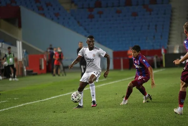 Beşiktaş'ta Bernard Mensah krizi! Portekiz ekibi Guimaraes Kartal'dan para istedi-2