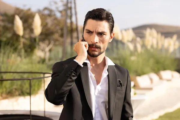 safir-8-bolum-nefes-kesecek-gercekleri-ogrenme-telasi-artiyor-1697804948671.jpg Safir 8. bölüm nefes kesecek: Gerçekleri öğrenme telaşı artıyor!-3