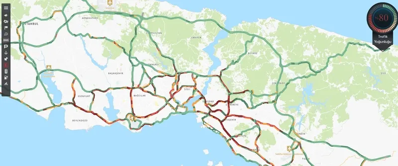 Haftanın ilk günü yağmur yağdı İstanbul'da trafik yoğunluğu yüzde 80'e ulaştı-2