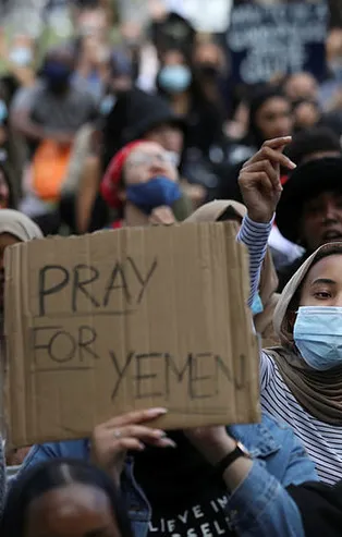 İngiltere'de Suudi Arabistan, BAE ve bunlara silah satan AB ülkeleri Yemen saldırıları nedeniyle protesto edildi