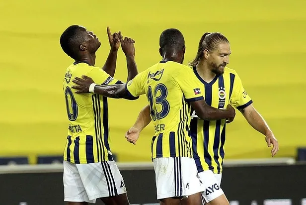 super-lig-fenerbahce-fatih-karagumruk-canli-anlatim-1601747444745.jpeg