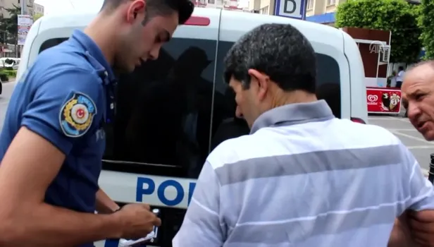 Cep telefonuyla kadını görüntüleyen şüpheliye ev hapsi