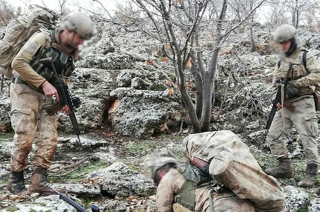 Son dakika: Mardin'de teröristlerin inlerine şafak operasyonu