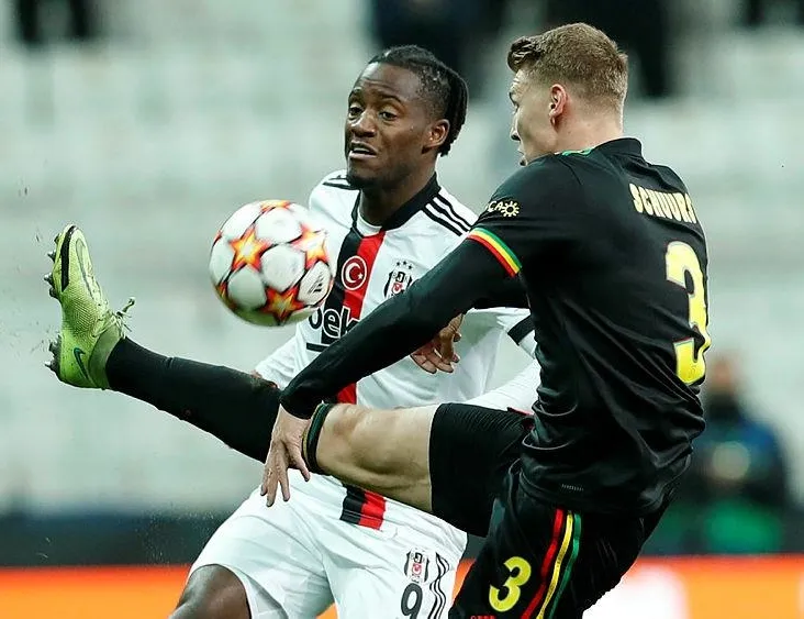 Geçen sezonu mumla arıyor!