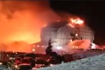 Otel yangınının ilk anları! Facia kamerada!