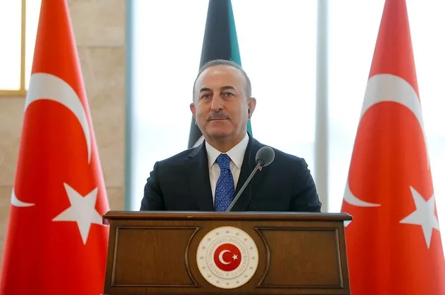 Son dakika: Dışişleri Bakanı Mevlüt Çavuşoğlu, Mısırlı mevkidaşı Samih Şukri ile görüştü