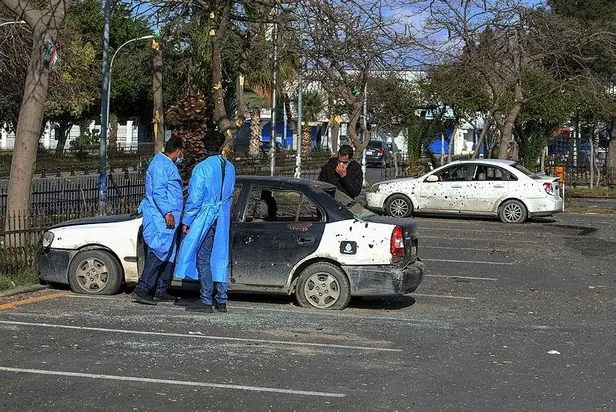 Son dakika: Libya'da darbeci Hafter milisleri Kovid-19 tedavisine tahsis edilen hastaneyi 3. kez hedef aldı-1